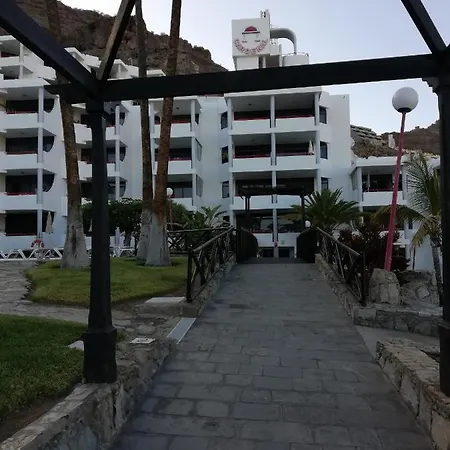 El Cardenal Mick&rosa * Playa Del Cura (Gran Canaria)